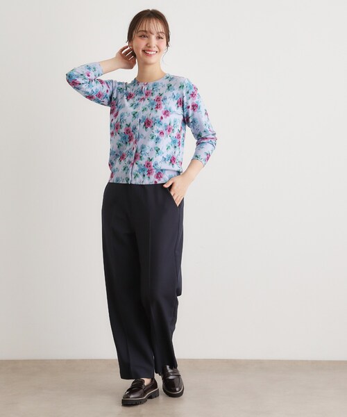 LAURA ASHLEY(ローラアシュレイ)の「【洗える/同柄・同素材アイテムあり】フリーサム ヘイズ柄 プリントニットカーディガン(カーディガン/ボレロ・レディース・ホワイト系3/ブルー系5・38/40)」の9枚目の写真