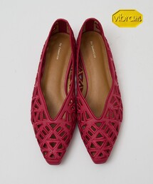 【Vibramソール搭載】レーザーカットパンプス