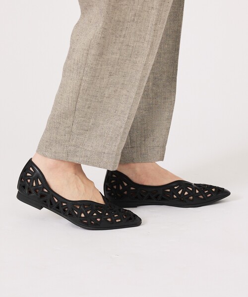 Au BANNISTER（オゥバニスター）の「レーザーカットパンプス（パンプス・レディース・ブラック/アイボリー/ピンク/シルバー・35/36/37/38/39/40）」の20枚目の写真