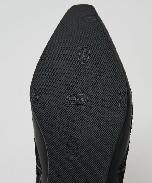 Au BANNISTER（オゥバニスター）の「レーザーカットパンプス（パンプス・レディース・ブラック/アイボリー/ピンク/シルバー・35/36/37/38/39/40）」の9枚目の写真