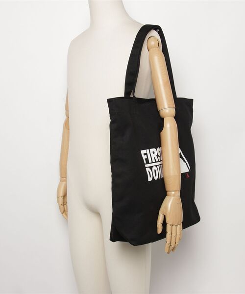 FIRST DOWN(ファーストダウン)の「【FIRST DOWN/ファーストダウン】CANVAS LOGO TOTE/キャンバスロゴトート(トートバッグ・メンズ・ブラック/アイボリー・FREE)」の19枚目の写真