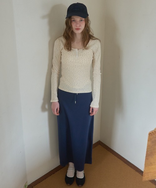 Birthday room(バースデイルーム)の「小花柄ヘンリーカットソー/Small floral print henley top(Tシャツ/カットソー・レディース・Cream/ホワイト・FREE)」の17枚目の写真