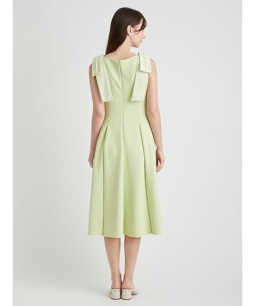 CELFORD(セルフォード)の「【多機能素材】ラッシュガードショルダーリボンワンピース(ワンピース・レディース・オフホワイト/ブラック・36/38)」の8枚目の写真