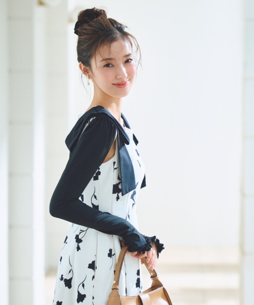 CELFORD(セルフォード)の「【多機能素材】ラッシュガードショルダーリボンワンピース(ワンピース・レディース・オフホワイト/ブラック・36/38)」の6枚目の写真