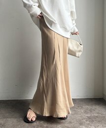 ベルト付キュプラ混サテンスカート