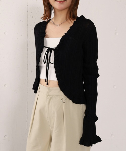 archives(アルシーヴ)の「【高機能】ランダムリブフリルニットカーディガン(カーディガン/ボレロ・レディース・オフホワイト/グレー/ブラック/ピンク・MEDIUM)」の15枚目の写真