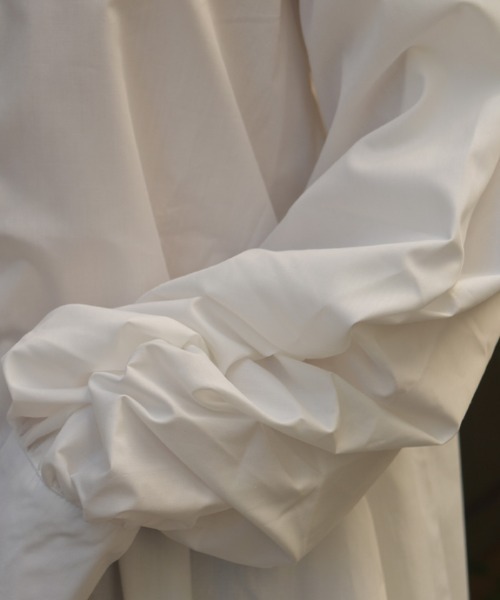 axes femme（アクシーズファム）の「袖ボリュームシャツ（シャツ/ブラウス・レディース・ブルー/ホワイト・FREE）」の10枚目の写真