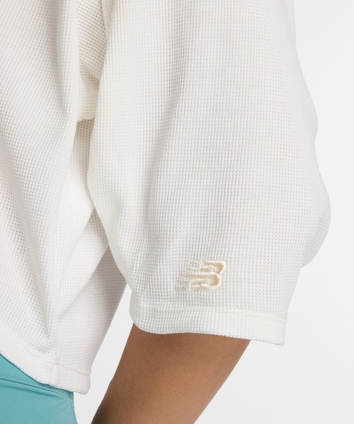 NEW BALANCE(ニューバランス)の「NB GREY 3D半袖トップ(Tシャツ/カットソー・レディース・ベージュ/オフホワイト/ブラック・LARGE/SMALL/MEDIUM/X-LARGE)」の8枚目の写真