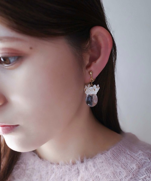 CERCA(チェルカ)の「saran jewelry/フラワードロップ イヤリング/アレルギー対応(イヤリング・レディース・A・FREE)」の3枚目の写真