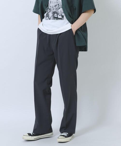 ITEMS URBANRESEARCH（アイテムズ アーバンリサーチ）の「ヨウリュウ1-tuckテーパードパンツ（その他パンツ・メンズ・ネイビー/ダークグレー/オリーブ/ブラック・LARGE/MEDIUM）」の15枚目の写真