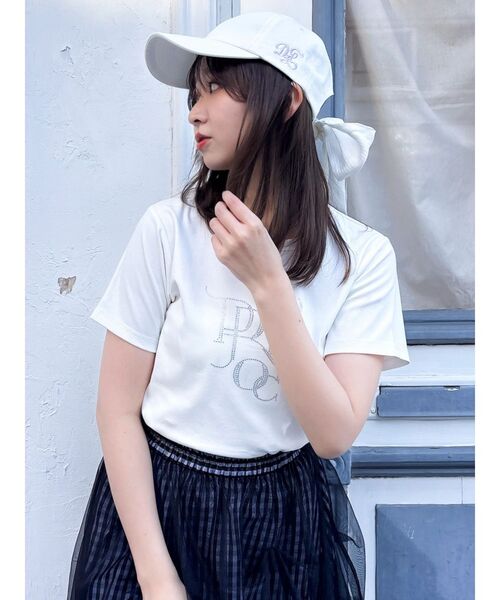 dazzlin（ダズリン）の「【UV】バックリボンロゴシシュウキャップ（キャップ・レディース・オフホワイト/アイボリー/ネイビー・FREE）」の4枚目の写真