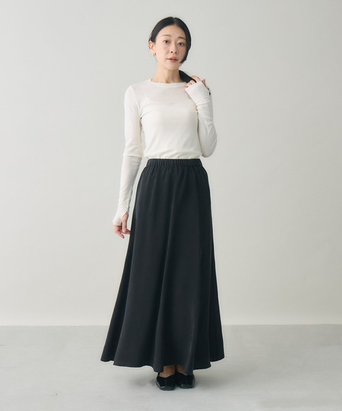kuros'(クロス)の「kuros'オリジナル】キュプラフレアスカート 日本製(スカート・レディース・チャコールグレー/ブラック・SMALL/MEDIUM)」の18枚目の写真