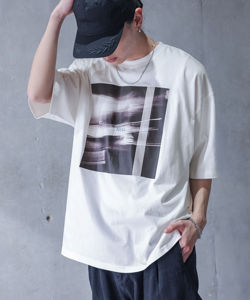 MDR(エムディアール)の「『マルチグラフィック柄フロントプリントオーバーサイズTシャツ』(Tシャツ/カットソー・メンズ・ホワイト/ブラック・L/M)」の6枚目の写真