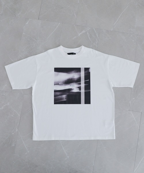 MDR(エムディアール)の「『マルチグラフィック柄フロントプリントオーバーサイズTシャツ』(Tシャツ/カットソー・メンズ・ホワイト/ブラック・L/M)」の18枚目の写真