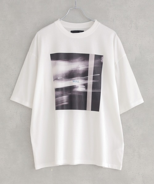 MDR(エムディアール)の「『マルチグラフィック柄フロントプリントオーバーサイズTシャツ』(Tシャツ/カットソー・メンズ・ホワイト/ブラック・L/M)」の8枚目の写真