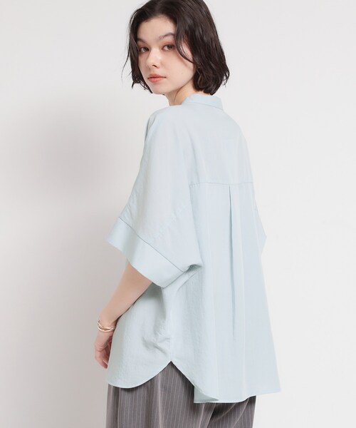 THE SHOP TK （ザ ショップ ティーケー ）の「【さらさら/体型カバー】１枚で決まる ドルマン5分袖ブラウス（シャツ/ブラウス・レディース・スミクロ/ベージュ/ピンク系/グリーン系/ライトブルー/アイボリー・13/12）」の10枚目の写真