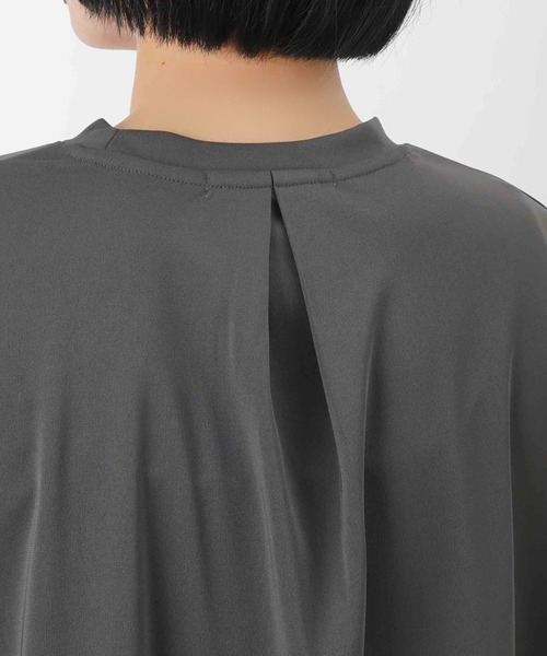 LUCA/LADY LUCK LUCA（ルカ/レディラックルカ）の「LC/LLL ポンチ切替ボリューム7分袖チュニック（Tシャツ/カットソー・レディース・チャコールグレー/オフホワイト/ブラック・FREE）」の14枚目の写真