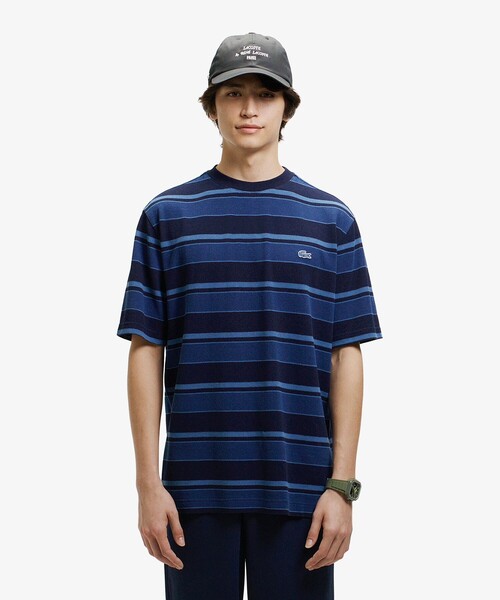 LACOSTE(ラコステ)の「オーバーサイズ インディゴボーダー 半袖Tシャツ(Tシャツ/カットソー・メンズ・ダークインディゴブルー/インディゴブルー・5/3/4/2)」の1枚目の写真
