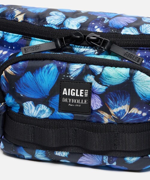 AIGLE(エーグル)の「【DEYROLLE】 撥水 ウエストバッグ 3L(ボディバッグ/ウエストポーチ・レディース・ブルー・FREE)」の6枚目の写真