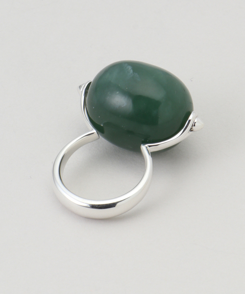 ANNIKA INEZ(アニカイネズ)の「【ANNIKA INEZ/ アニカ イネズ】 Large Stone Ellipse Ring(リング・レディース・グリーン・7/6)」の6枚目の写真