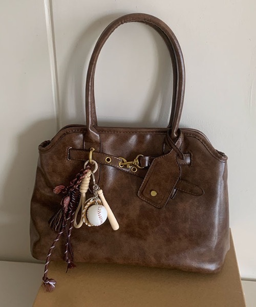 Teem Store(チームストア)の「【A4対応/大容量】ベルテッド ハンドボストンバッグ 通勤 通学(ショルダーバッグ・レディース・ブラウン/ブラック・F)」の9枚目の写真