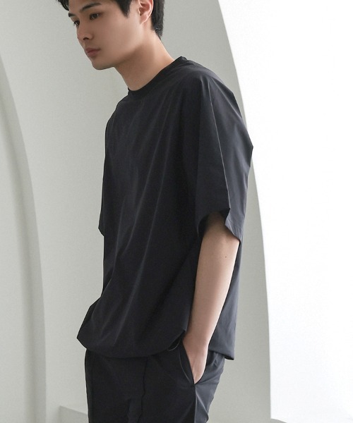 STYLISE(スタイライズ)の「【NARIWAI. 】Tech Comfort S/S T-shirt (テックコンフォート S/S Tシャツ) / ブラック 撥水 / UVカット / 接触冷感 / 防シワ(Tシャツ/カットソー・メンズ・ブラック・M/L)」の11枚目の写真