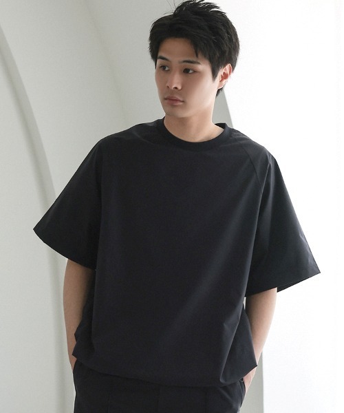 STYLISE(スタイライズ)の「【NARIWAI. 】Tech Comfort S/S T-shirt (テックコンフォート S/S Tシャツ) / ブラック 撥水 / UVカット / 接触冷感 / 防シワ(Tシャツ/カットソー・メンズ・ブラック・M/L)」の8枚目の写真