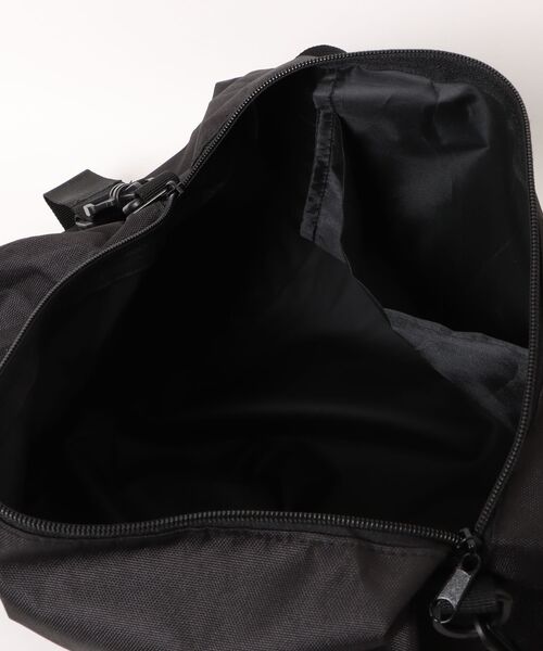 TONE SELECT WEAR（トーンセレクトウェア）の「TRUSS(トラス)　　リサイクルポリエステルドラムバッグ (RPD-402)【RPD-402】（ドラムバッグ・メンズ・ベージュ/ネイビー/オリーブ/ブラック・FREE）」の7枚目の写真