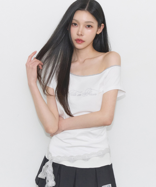 ILLIGO(イリゴ)の「レースワンショルダーシャーリングトップホワイト(Tシャツ/カットソー・レディース・その他・OS)」の3枚目の写真