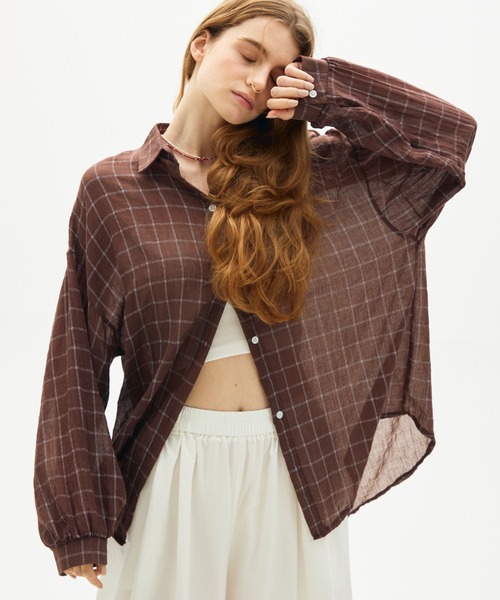 full/fill.(フルフィル)の「airy check over shirt / エアリーチェックオーバーシャツ(シャツ/ブラウス・レディース・ブラウン/ホワイト・FREE)」の2枚目の写真