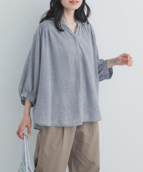 URBAN RESEARCH DOORS(アーバンリサーチドアーズ)の「シアーデニムピンタックドルマンブラウス(シャツ/ブラウス・レディース・ライトインディゴブルー/インディゴブルー・FREE)」の17枚目の写真
