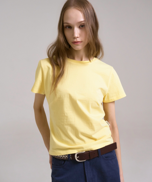 SSIN AND LEE(シンアンドリー)の「ダーツTシャツイエロー(Tシャツ/カットソー・レディース・その他・FREE)」の2枚目の写真