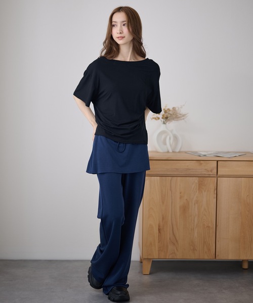 DAYRA(デイラ)の「クルーネック フロント ギャザー 半袖 カットソー(Tシャツ/カットソー・レディース・ホワイト/ライトブルー/ブラック/パープル/グレー/イエロー・FREE)」の7枚目の写真