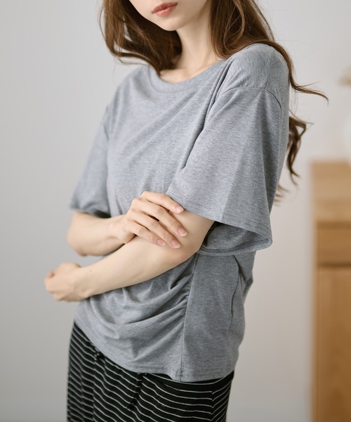 DAYRA(デイラ)の「クルーネック フロント ギャザー 半袖 カットソー(Tシャツ/カットソー・レディース・ホワイト/ライトブルー/ブラック/パープル/グレー/イエロー・FREE)」の14枚目の写真