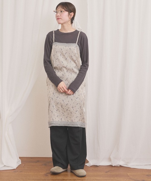 fig Ｌondon（フィグロンドン）の「Maureen cami dress（ワンピース・レディース・ベージュ/グリーン・FREE）」の21枚目の写真