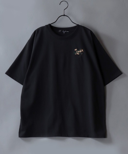 SITRY（シトリー）の「Heart Logo Patch T-Shirt/オーバーサイズ ハートロゴ ワッペン 半袖Tシャツ レディース メンズ（Tシャツ/カットソー・メンズ・ホワイト/ブラウン/ブラック・M/L）」の6枚目の写真
