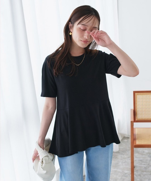 Pierrot(ピエロ)の「接触冷感袖タックペプラムTシャツ(Tシャツ/カットソー・レディース・ブラック/ライトブルー/ネイビー/オフホワイト・M/S/LL/L)」の3枚目の写真