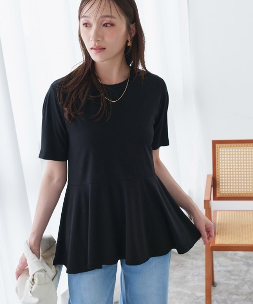 Pierrot(ピエロ)の「接触冷感袖タックペプラムTシャツ(Tシャツ/カットソー・レディース・ブラック/ライトブルー/ネイビー/オフホワイト・M/S/LL/L)」の12枚目の写真