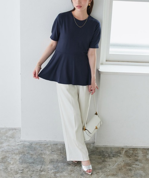 Pierrot(ピエロ)の「接触冷感袖タックペプラムTシャツ(Tシャツ/カットソー・レディース・ブラック/ライトブルー/ネイビー/オフホワイト・M/S/LL/L)」の22枚目の写真
