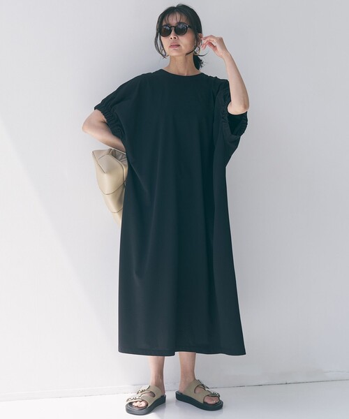 UNFILO(アンフィーロ)の「ヒートシールドジャージー ワンピース(ワンピース・レディース・ブラック系/ベージュ系・SMALL/MEDIUM)」の3枚目の写真