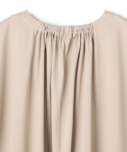 UNFILO(アンフィーロ)の「ヒートシールドジャージー ワンピース(ワンピース・レディース・ブラック系/ベージュ系・SMALL/MEDIUM)」の14枚目の写真