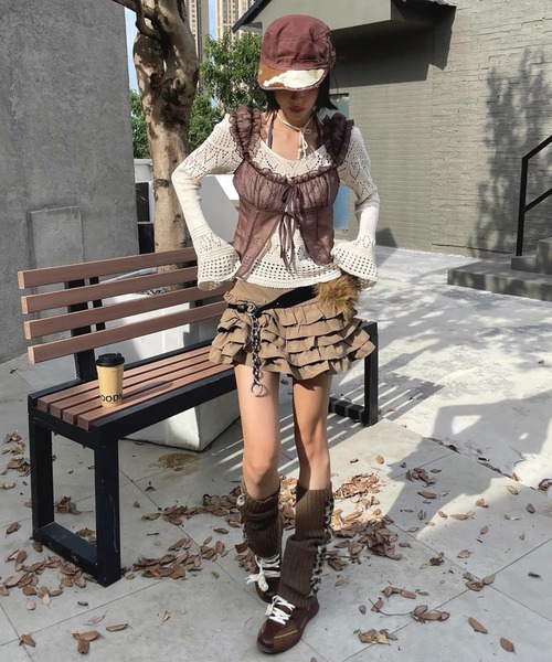 AVYL(アヴィル)の「リボンシアートップス/ノースリーブブラウス(シャツ/ブラウス・レディース・ブラウン・M)」の7枚目の写真