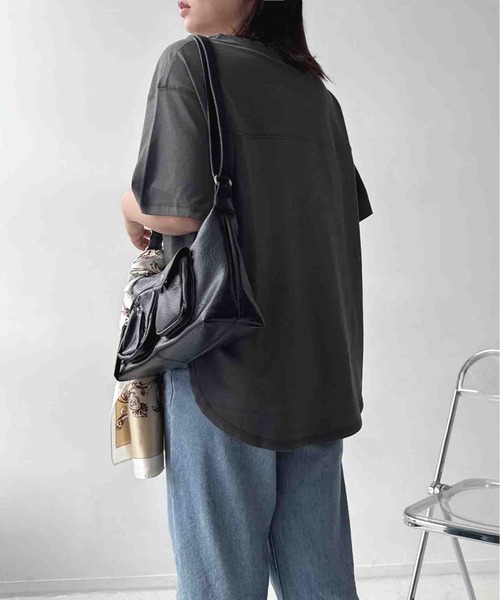 AS KNOW AS plus(アズノゥアズプラス)の「〇接触冷感 ラウンドビッグサイズTシャツ(Tシャツ/カットソー・レディース・ブルーグレー/オフホワイト/チャコールグレー・FREE)」の12枚目の写真