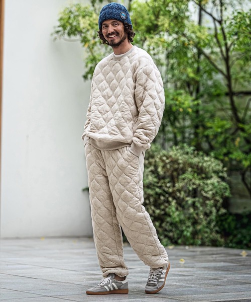 CAMBIO(カンビオ)の「mlt5750-Wave Quilted Crewneck Pullover キルティングプルオーバー(A73426cmb)(Tシャツ/カットソー・メンズ・ベージュ/ブラック・M/S/L)」の5枚目の写真