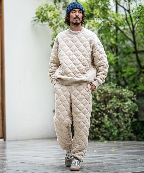 CAMBIO(カンビオ)の「mlt5750-Wave Quilted Crewneck Pullover キルティングプルオーバー(A73426cmb)(Tシャツ/カットソー・メンズ・ベージュ/ブラック・M/S/L)」の6枚目の写真