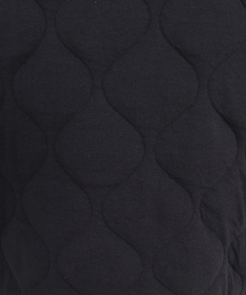 CAMBIO(カンビオ)の「mlt5750-Wave Quilted Crewneck Pullover キルティングプルオーバー(A73426cmb)(Tシャツ/カットソー・メンズ・ベージュ/ブラック・M/S/L)」の15枚目の写真