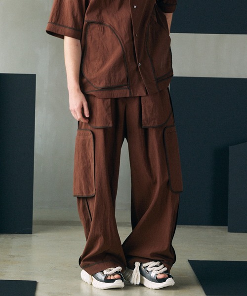 MAISON SPECIAL（メゾンスペシャル）の「《UNISEX》Lyocell Nylon Washer Prime-Wide Inside-out Slacks/リヨセルナイロンワッシャープライムワイドインサイドアウトスラックス【MAISON SPECIAL/メゾンスペシャル】■セットアップ対応■（その他パンツ・メンズ・ブラウン/ブラック/グレイッシュベージュ・2/1/0）」の2枚目の写真