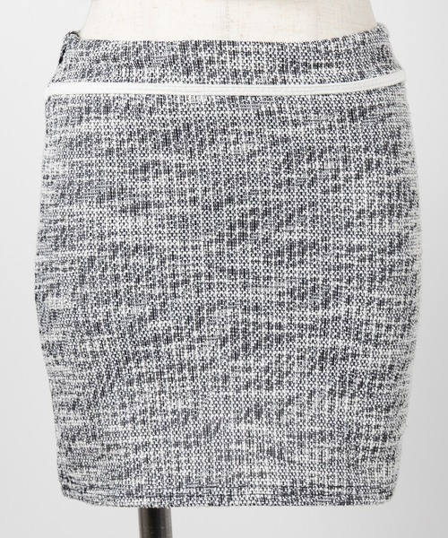 me+em select(ミームセレクト)の「※【 セットアップ】ツイードボタンショートビスチェ + ミニスカート SET / 【 SETUP 】tweed button short buister + mini skirt SET(セットアップ・レディース・ブラック/ピンク・SMALL/MEDIUM)」の11枚目の写真