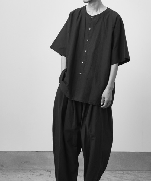 和ROBE（ワローブ）の「2026夏　WAROBE / DABO SHIRT（シャツ/ブラウス・メンズ・オリーブ系/ブラック・FREE）」の5枚目の写真