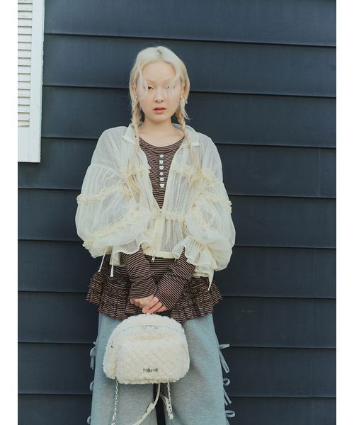 FURFUR(ファーファー)の「スウィングリボンイヤリング(イヤリング・レディース・ゴールド/シルバー・F)」の6枚目の写真